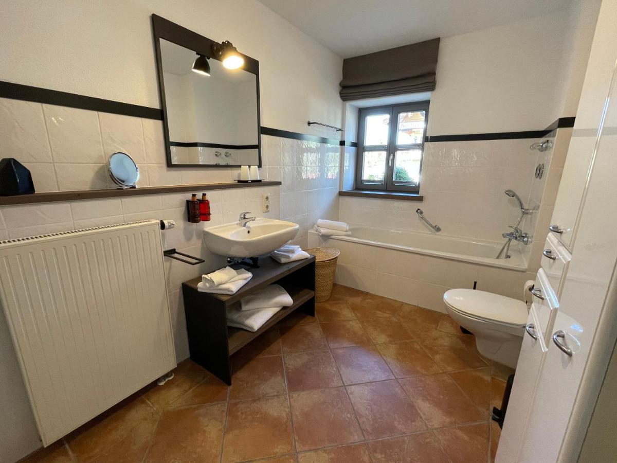 Apartment Freihaus18**** *